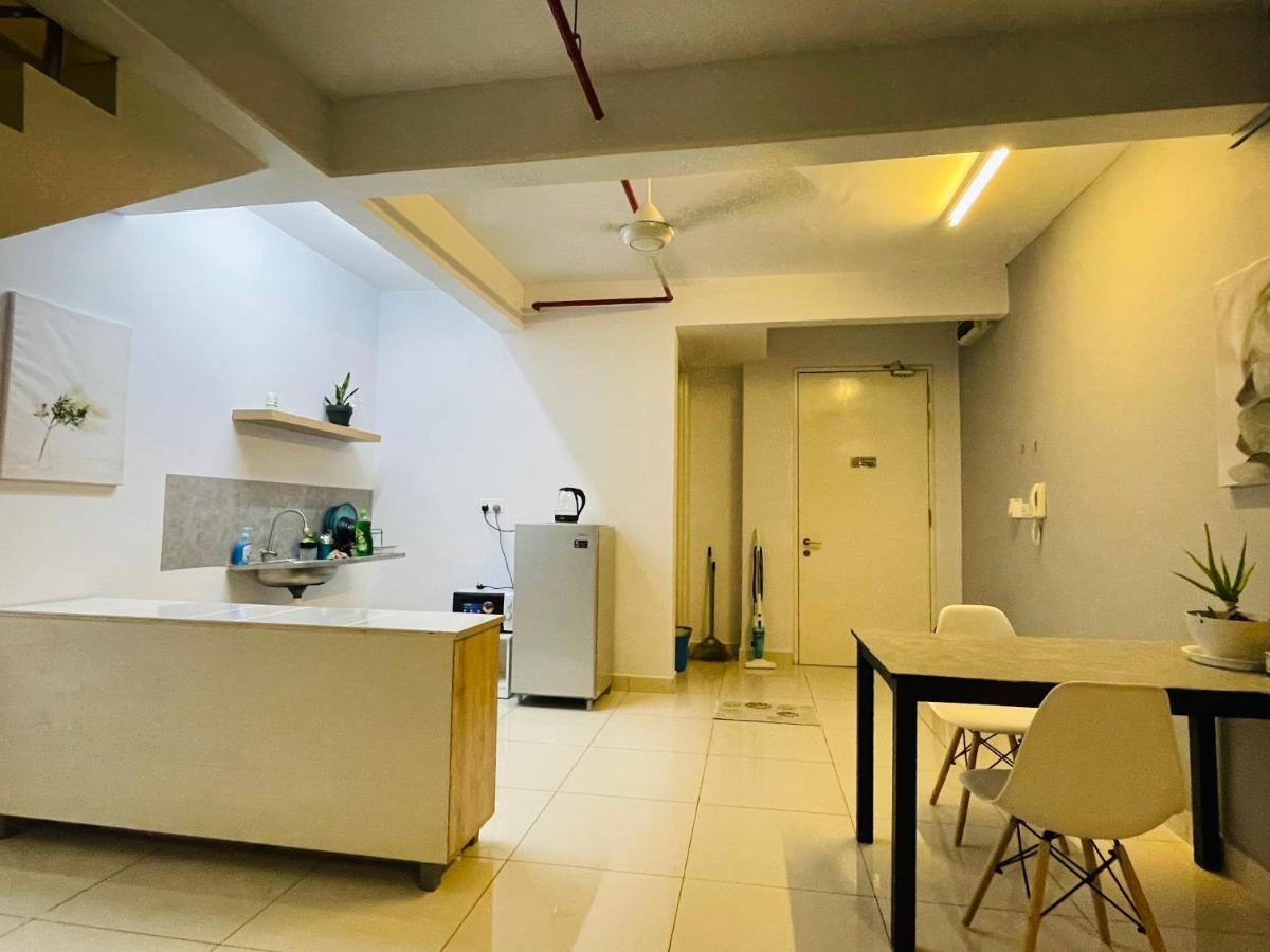 Minimalist Loft2 Decentrum Wifinetflix Kajang Zewnętrze zdjęcie